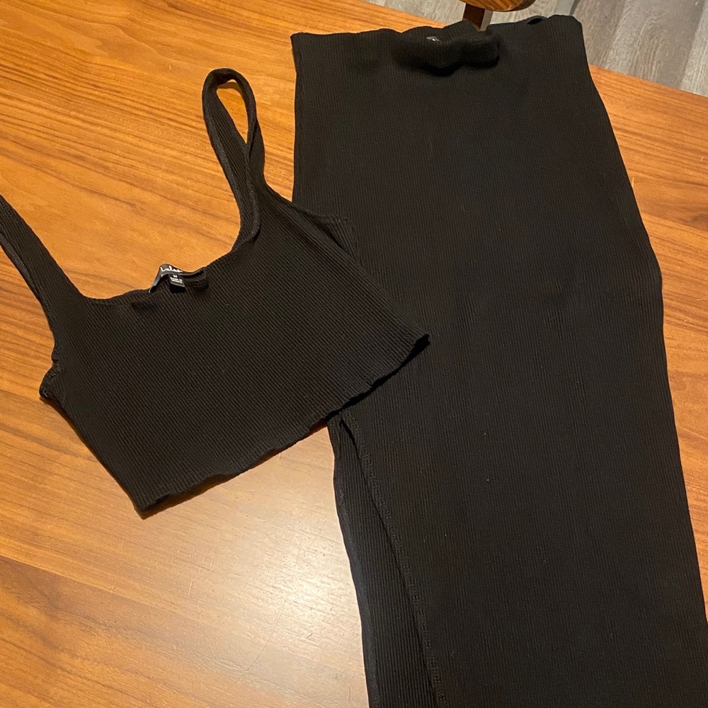 Lulus Black Ribbed Crop Top and skirt set